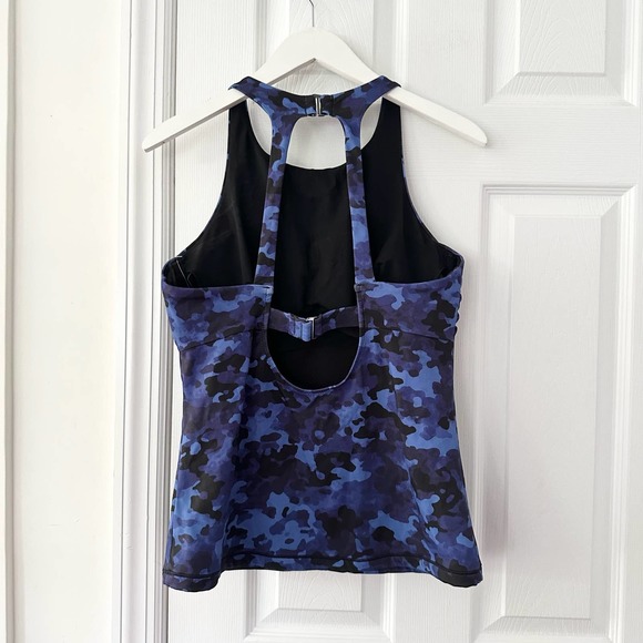 Athleta NWT Blue Camo Maldives High Neck Beach Swim Tankini Top Only 38 B/C - Picture 9 of 11